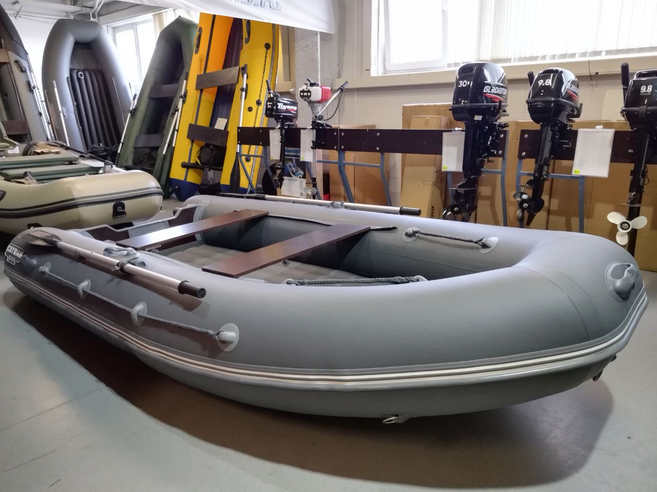 Лодка Кайман N-360 НДНД